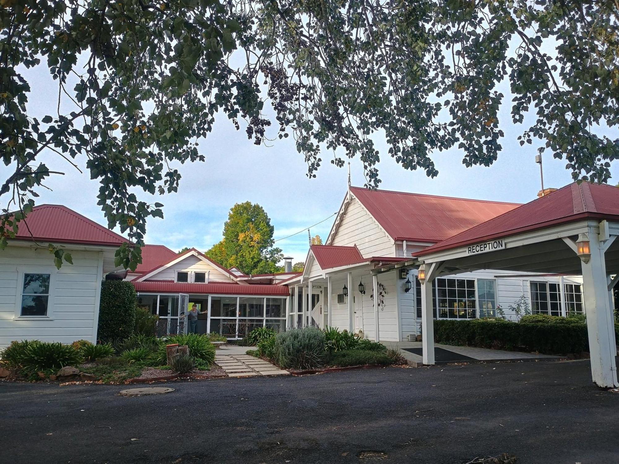 Moore Park Inn Armidale Exterior photo
