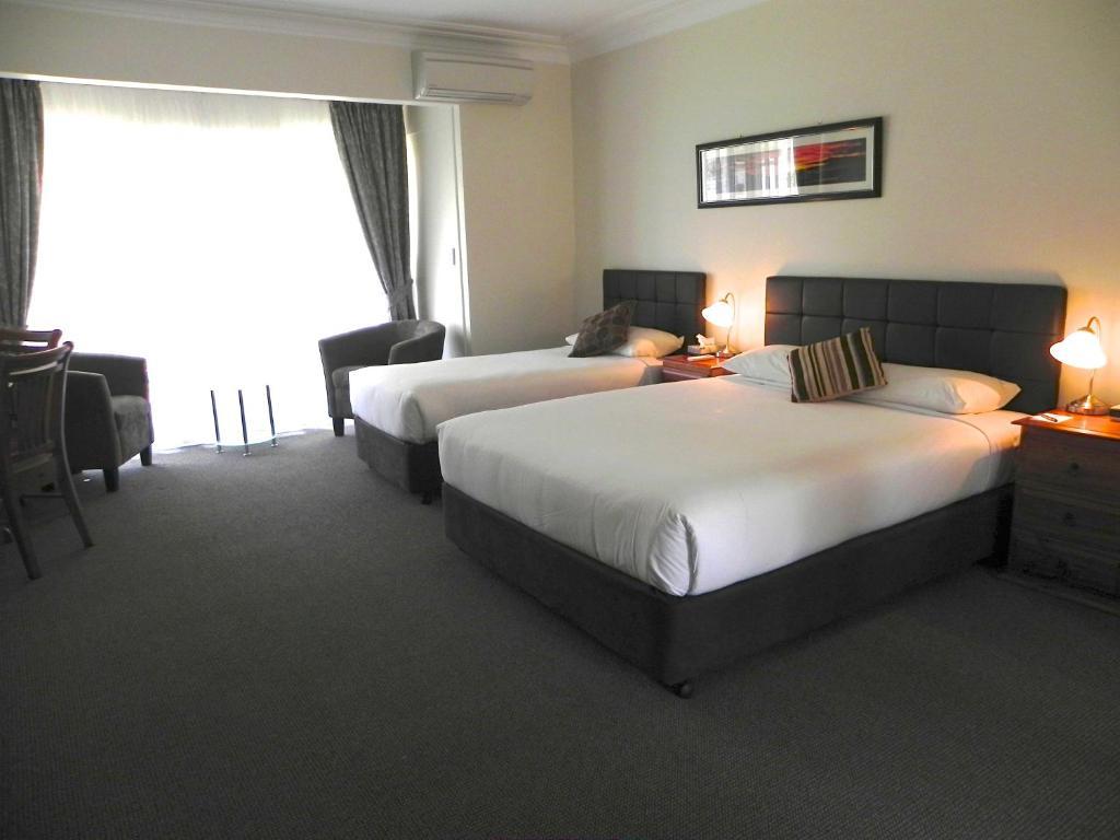 Moore Park Inn Armidale Room photo