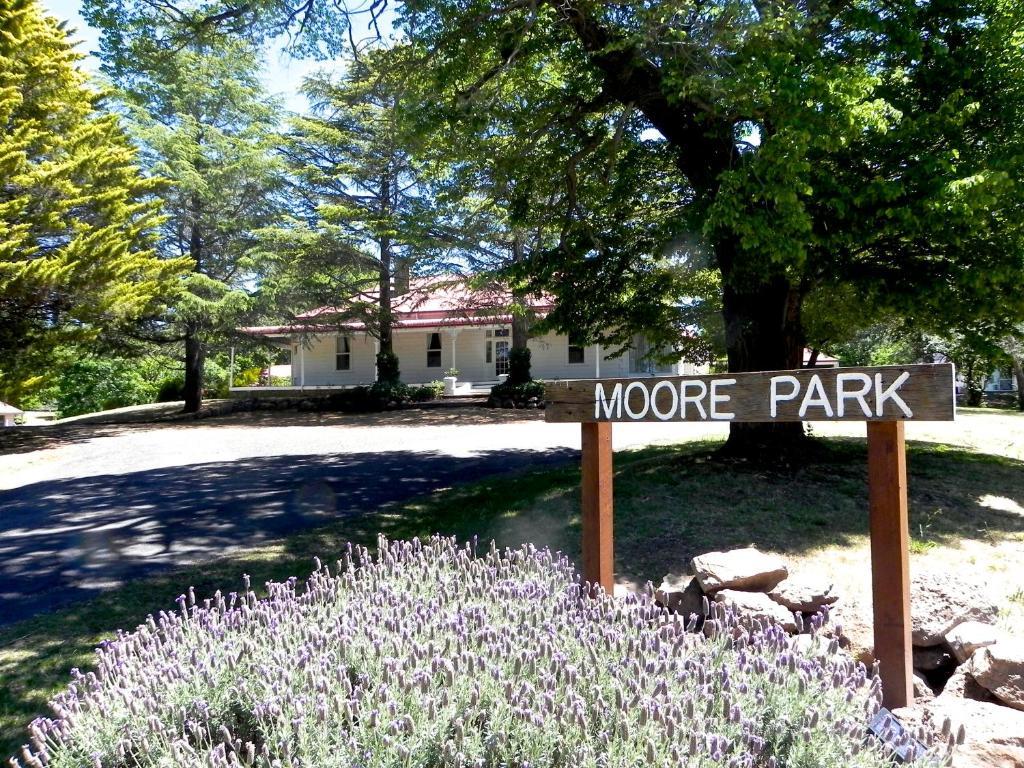 Moore Park Inn Armidale Exterior photo